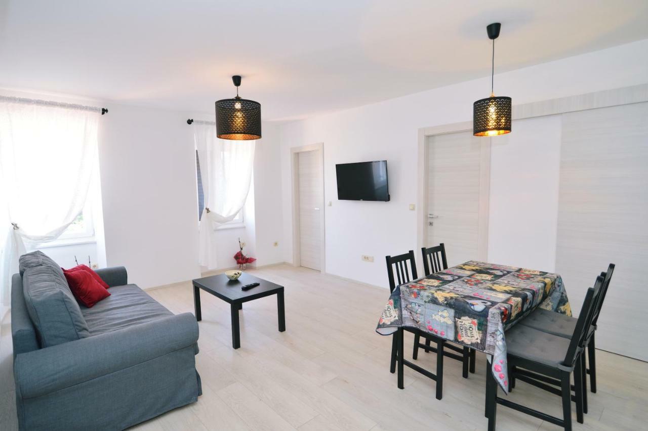 Apartments Knezgrad Lovran Luaran gambar